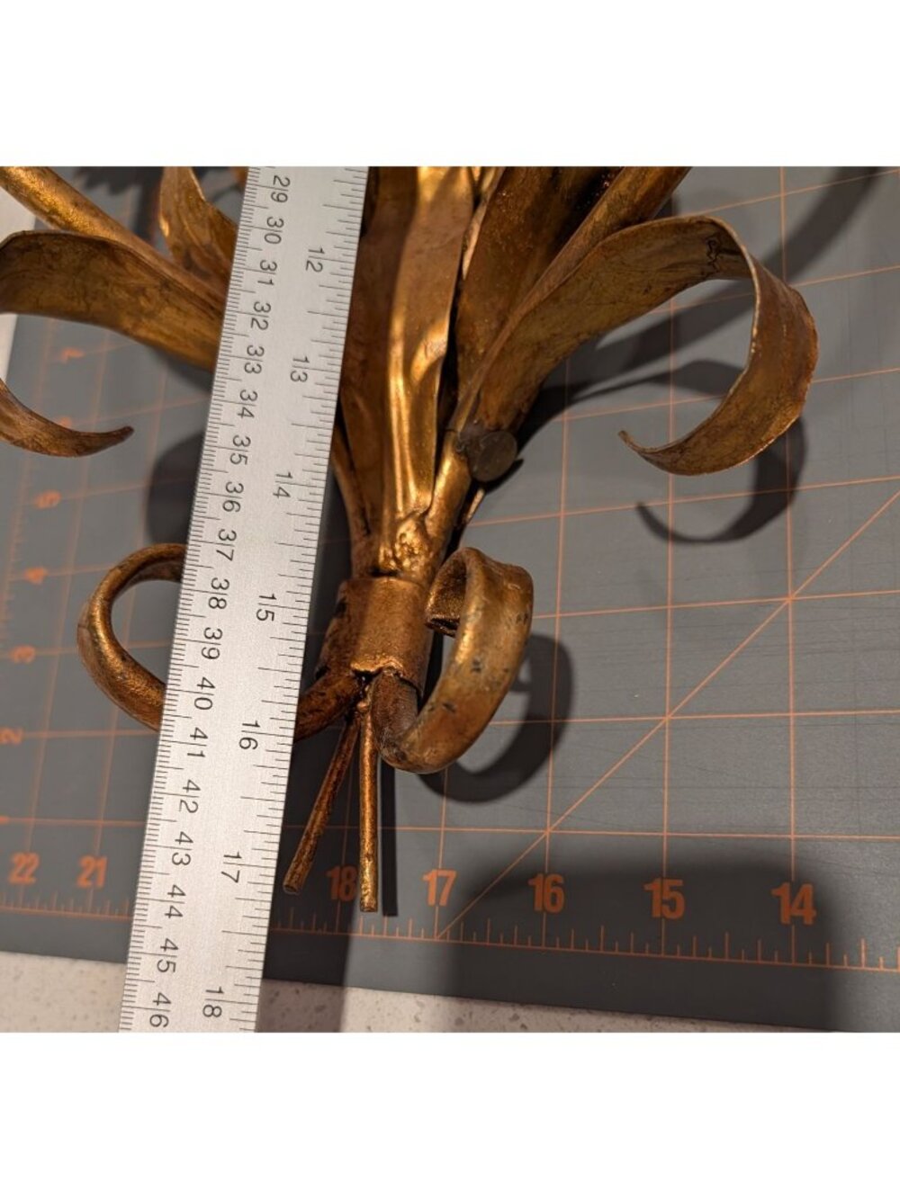 Pair of Vintage Italian Florentine Wheat Leaf Wall Sconces 17" MCM Gold Metal - Picture 15 of 16